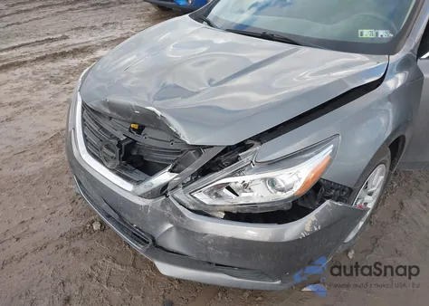 2018 Nissan Altima 2.5 S z USA, uszkodzony, nr VIN 1N4AL3AP1JC152240